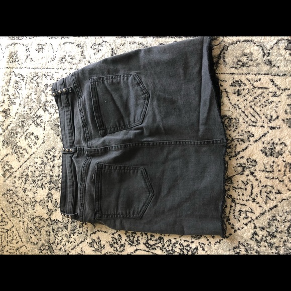 High waisted - Picture 3 of 3